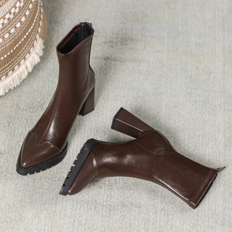 Pump Heel Block - Botas ajustadas francesas con punta puntiaguda,