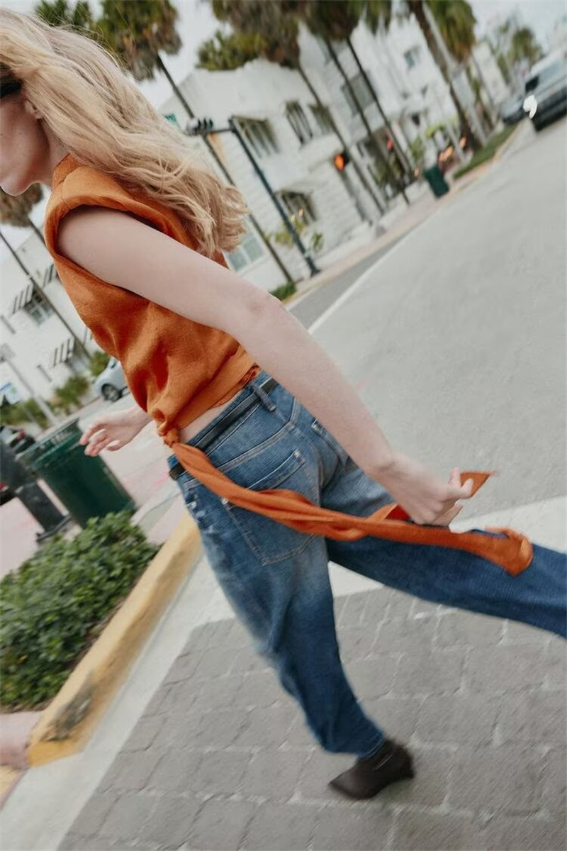 Top Corto sin Mangas con Cuell - Silk Blouse reseña y precio